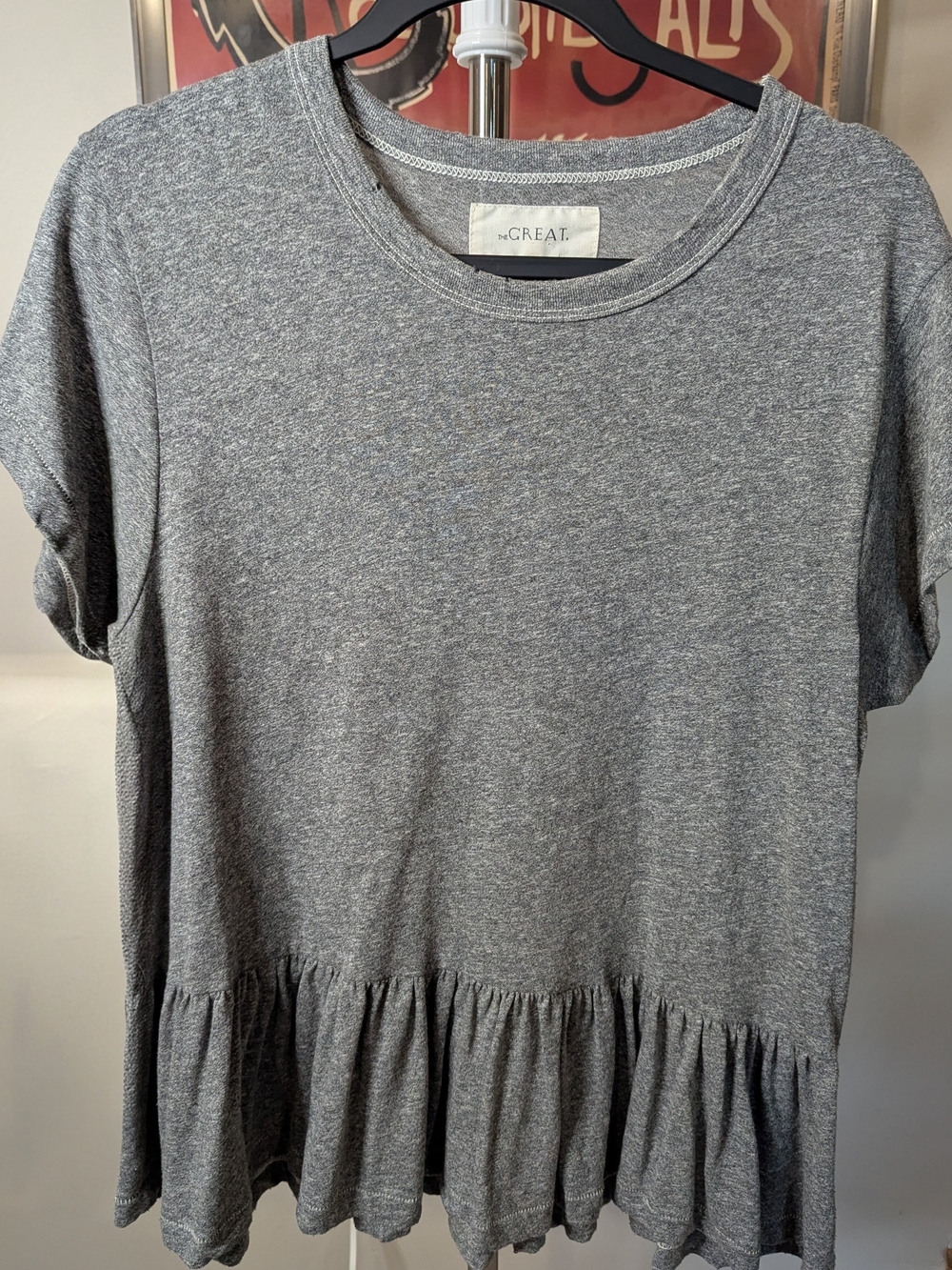 $25 THE GREAT Size 2 / Med - Oversized Ruffle Peplum Tee in Heather Grey EUC